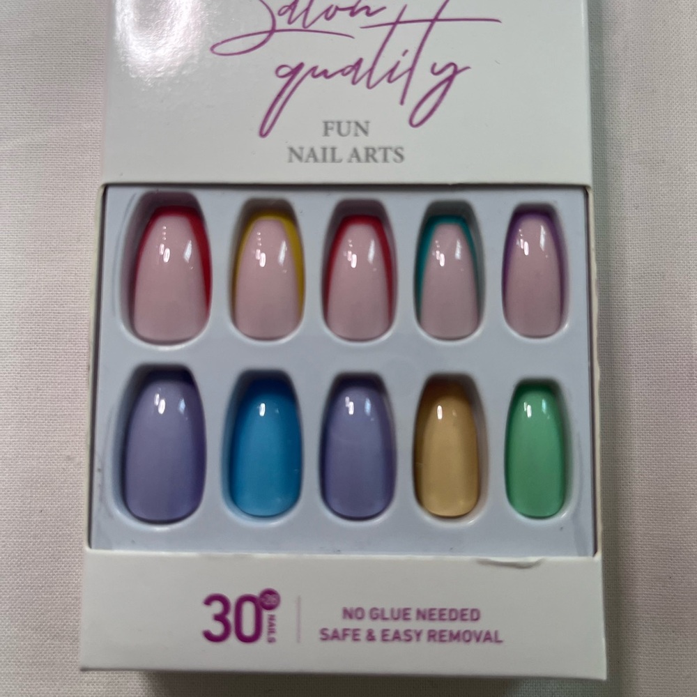 Vamony Salon Quality Fun Nail Arts Set